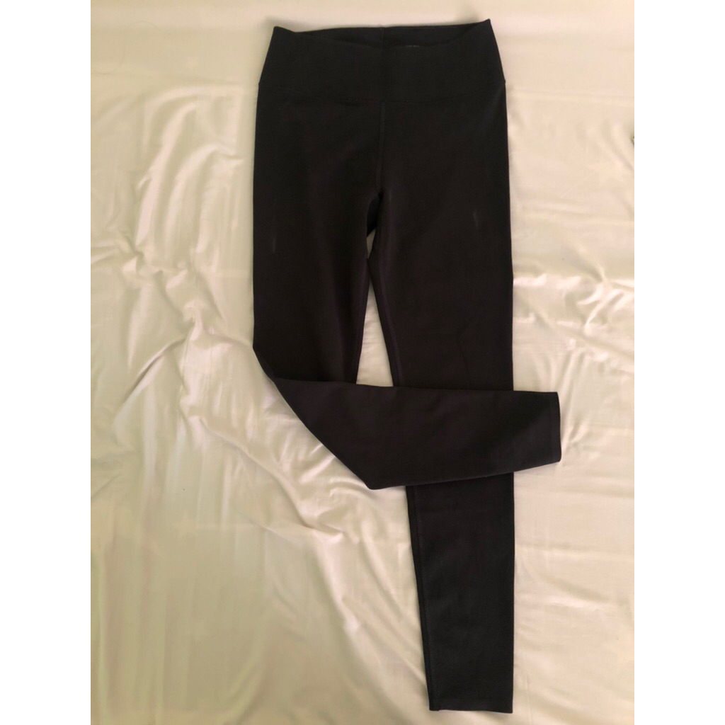 Preloved legging uni uv airism