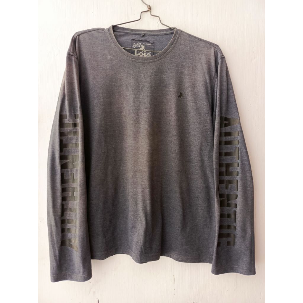 LOIS Kaos Lengan Panjang Longsleeve Size L