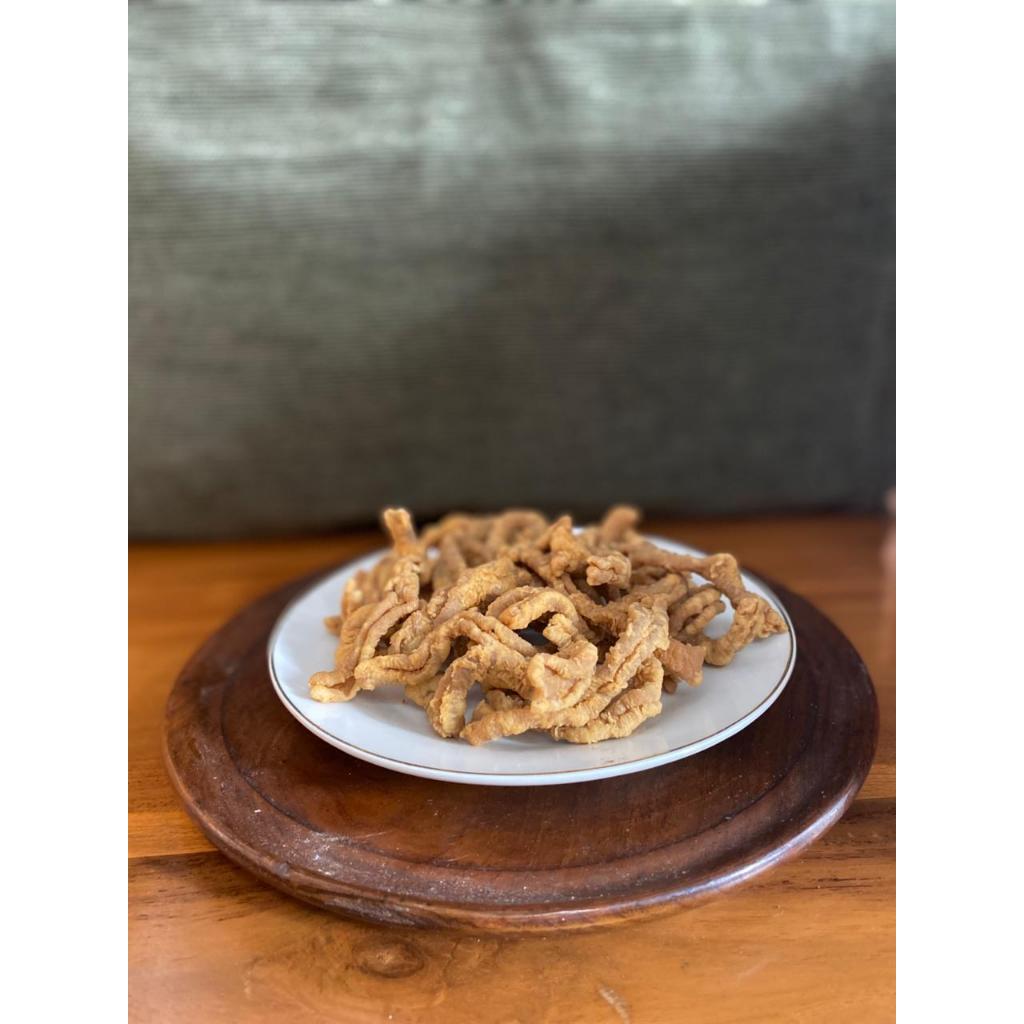 

USUS CRISPY ABANG API – Camilan Pedas Gurih Super Kriuk! (120gr, 300gr, 350gr, 500gr)