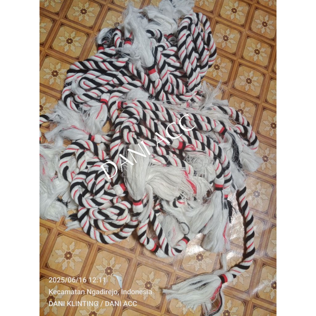 Tali Warok / Dadung warok