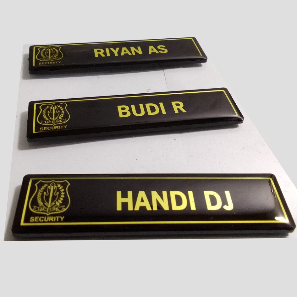 

NameTAG Papan Nama Costume Akrilik Penitik Magnet Scurity PNS ASN PEGAWAI SISWA SISWI UMUM