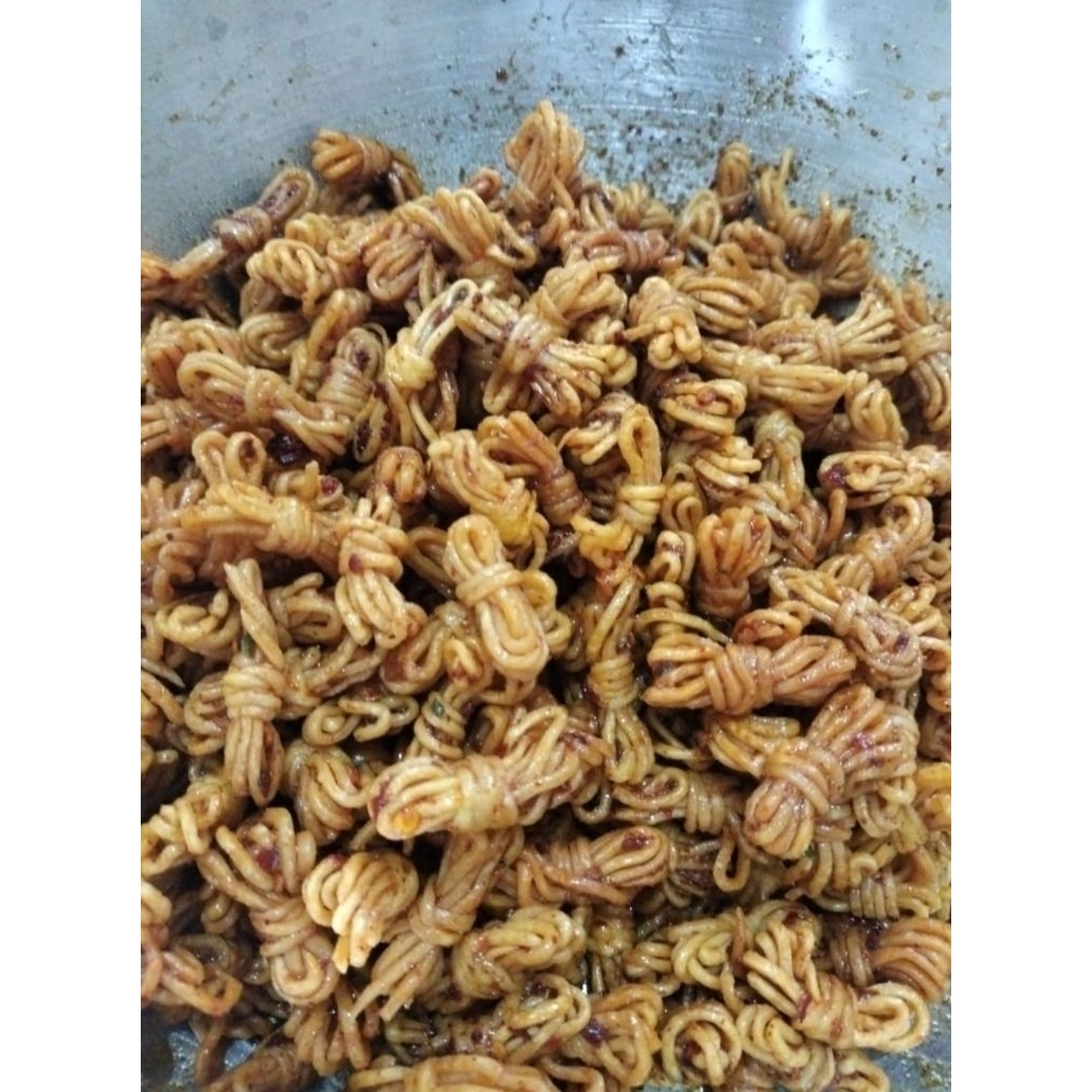 

Mie gulung 250 grm/Cemilan Nagih.