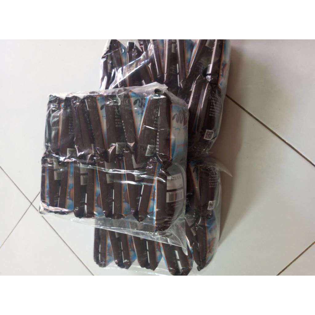 

Kopi + Gula Liong Bulan 10 Sachet