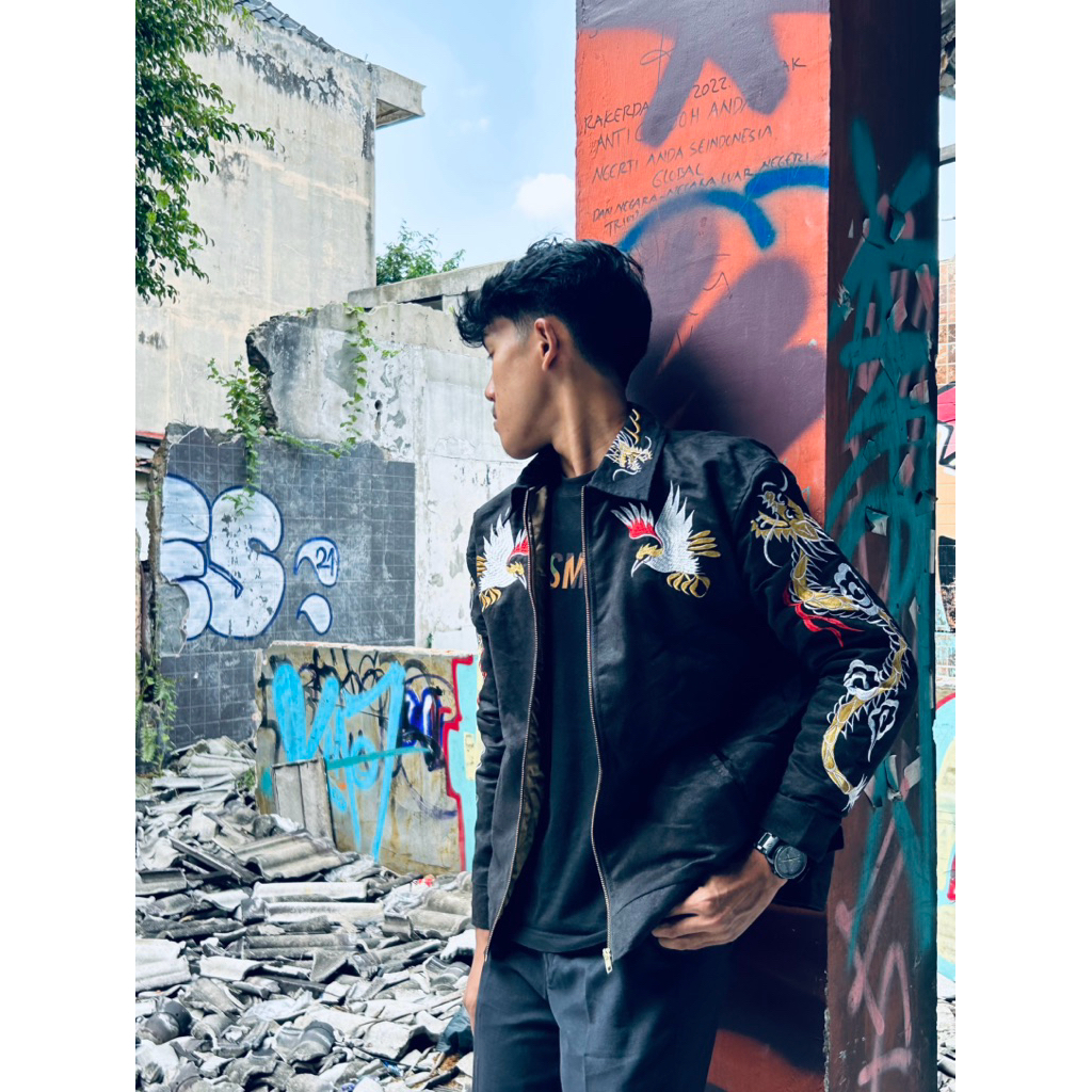 Sukajan Cobra high and low