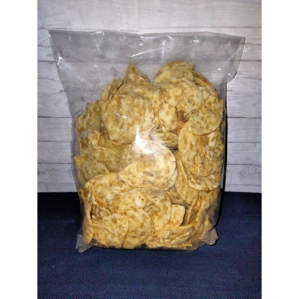 

Keripik Tempe Sagu Gurisane Kemasan 250gram