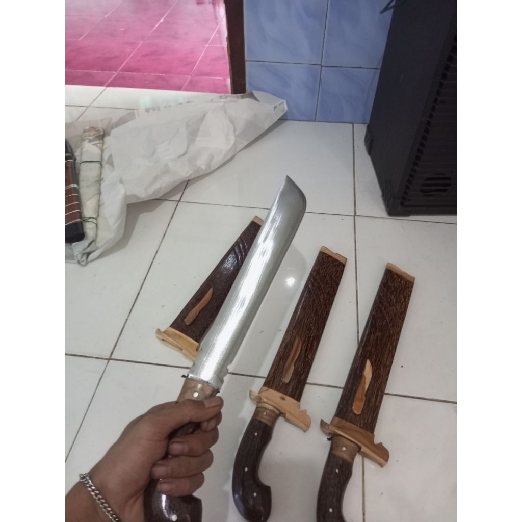 Terlaris pisau dapur sarung ukir kayu rasamala