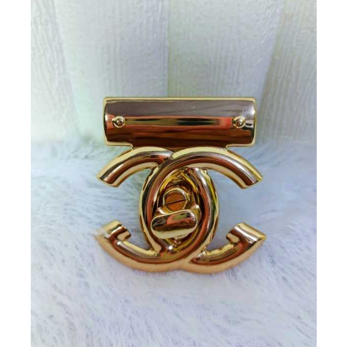 Aksesoris Tas Rajut - Kunci Putar Gold Besar