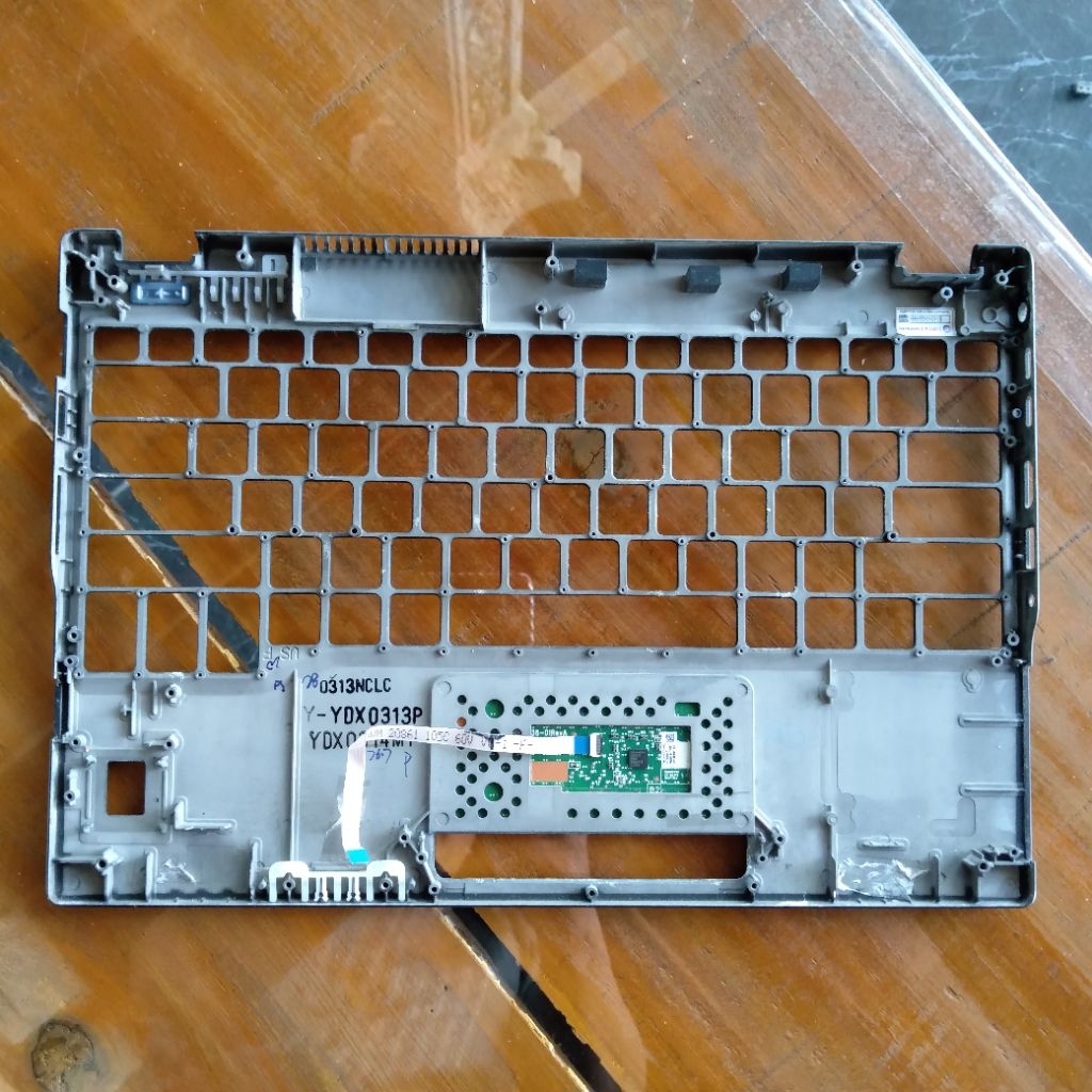 casing palmrest fujitsu u939