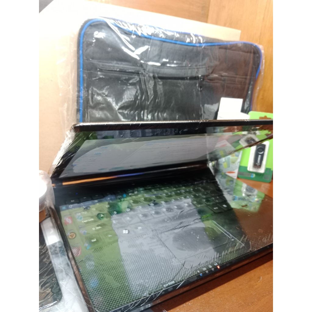Laptop Acer aspire 4738Z core i3/ram 4/SSD 256 GB. cocok untuk kebutuhan kantoran ataupun pelajar