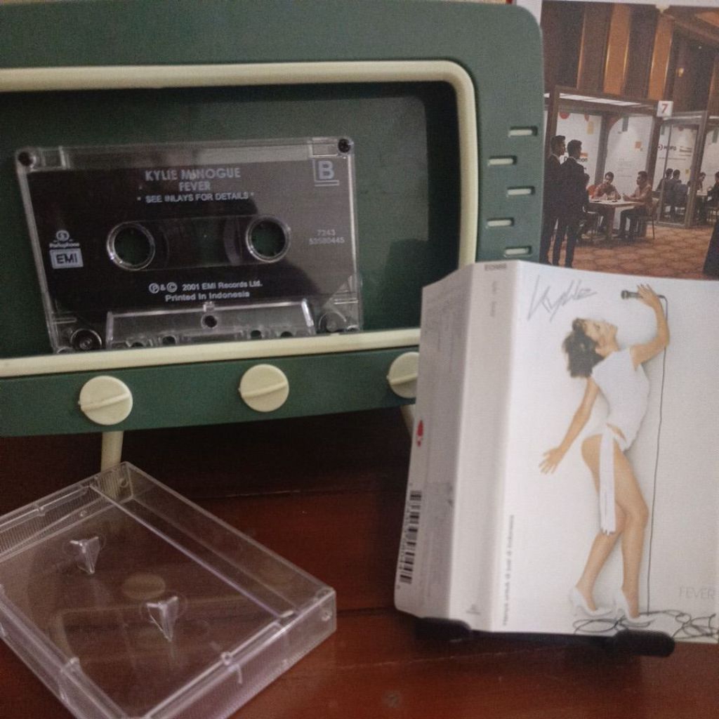 kaset pita kylie minogue