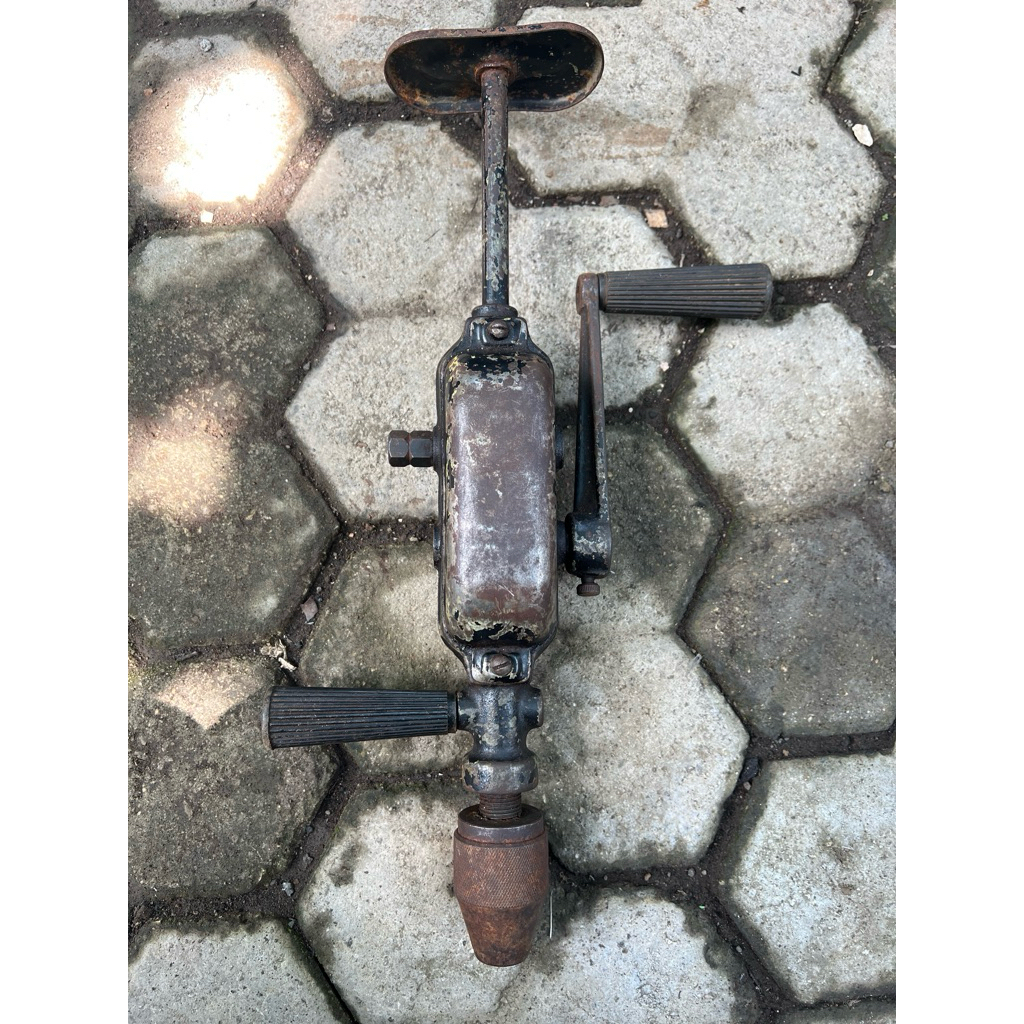 Bor Tangan Manual Jadul Antik Lawas
