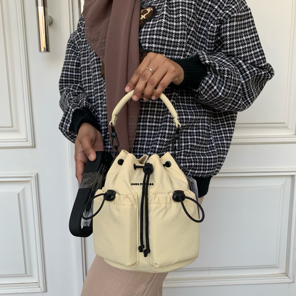 HUSH PUPPIES MAXXY BUCKET ORIGINAL SALE TAS SERUT WANITA