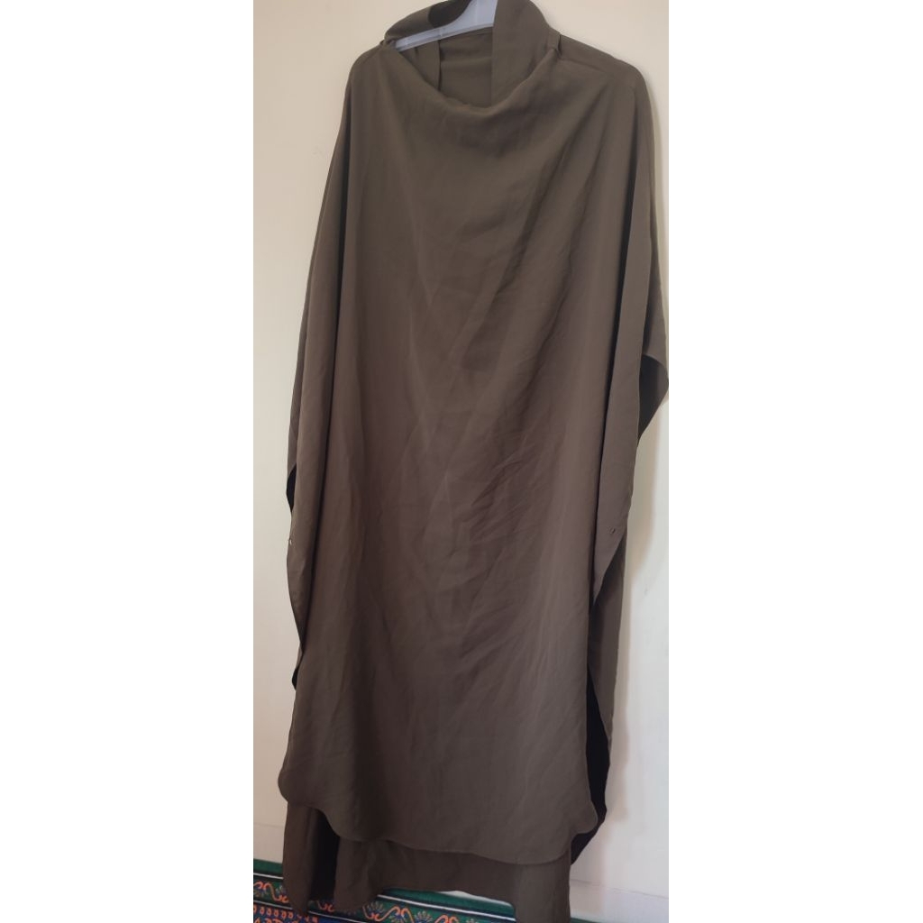 preloved FK Aljenna Hijau Army mix Olive.. RARE color