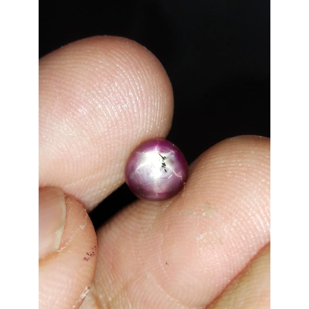 Natural Ruby Star 6 x 6 x 4 mm 1.7 Cts Round cabochon kode 145