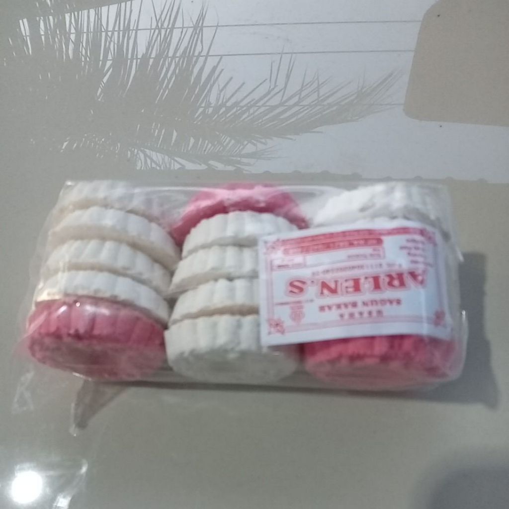

Sagon Rasa kelapa 15 pcs SUMBAR