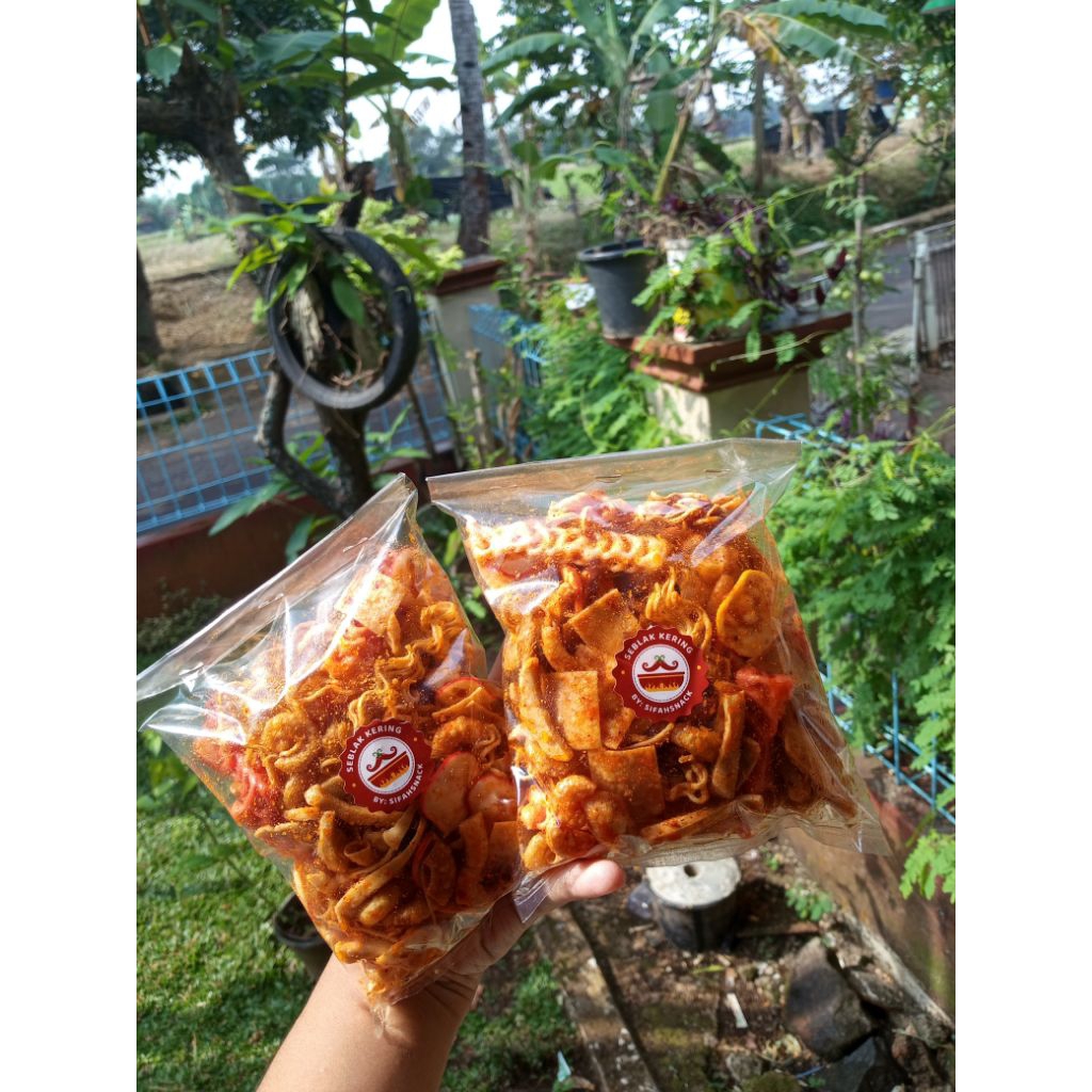 

SEBLAK KERING CHILIOIL 100gr PEDES DAUN JERUK