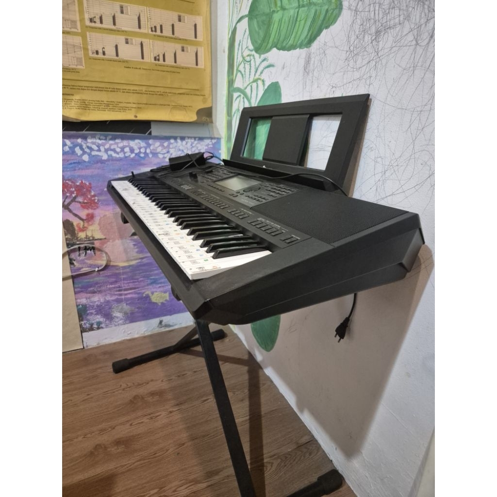 Keyboard Yamaha PSR SX700,bekas no Minus