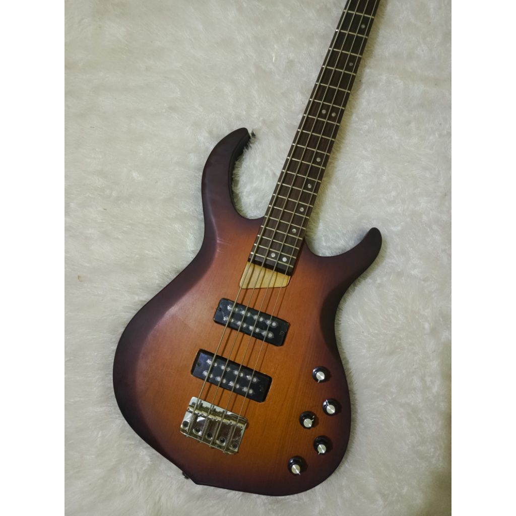 Bass Marcus Miller Second