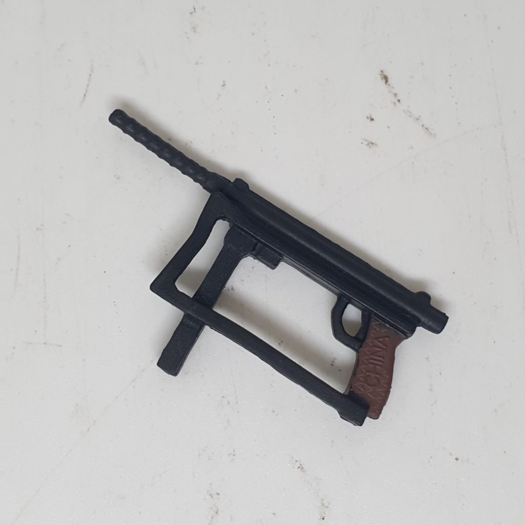 DC Multiverse Mattel McFarlane Weapon Rifle SMG Joker Batman Villain kitbash 1/12