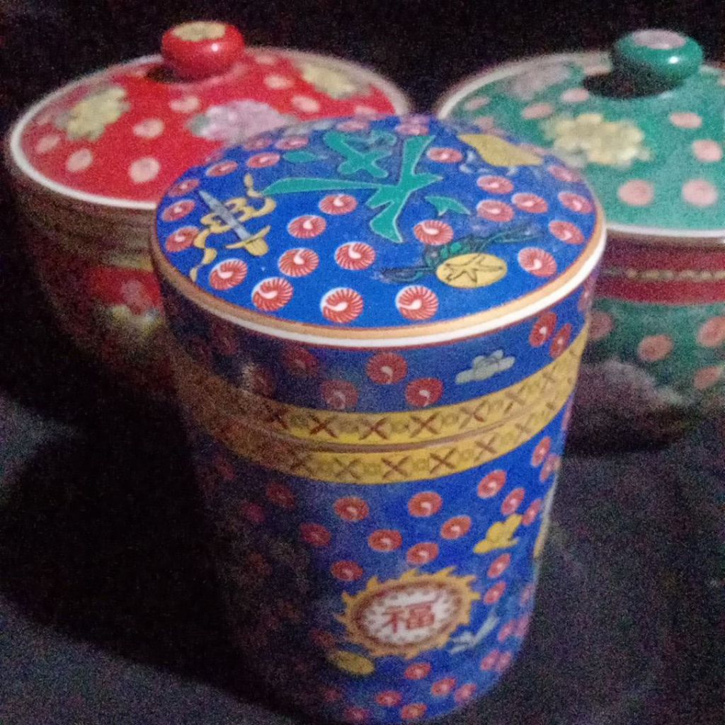 tempat permen keramik China jadul import