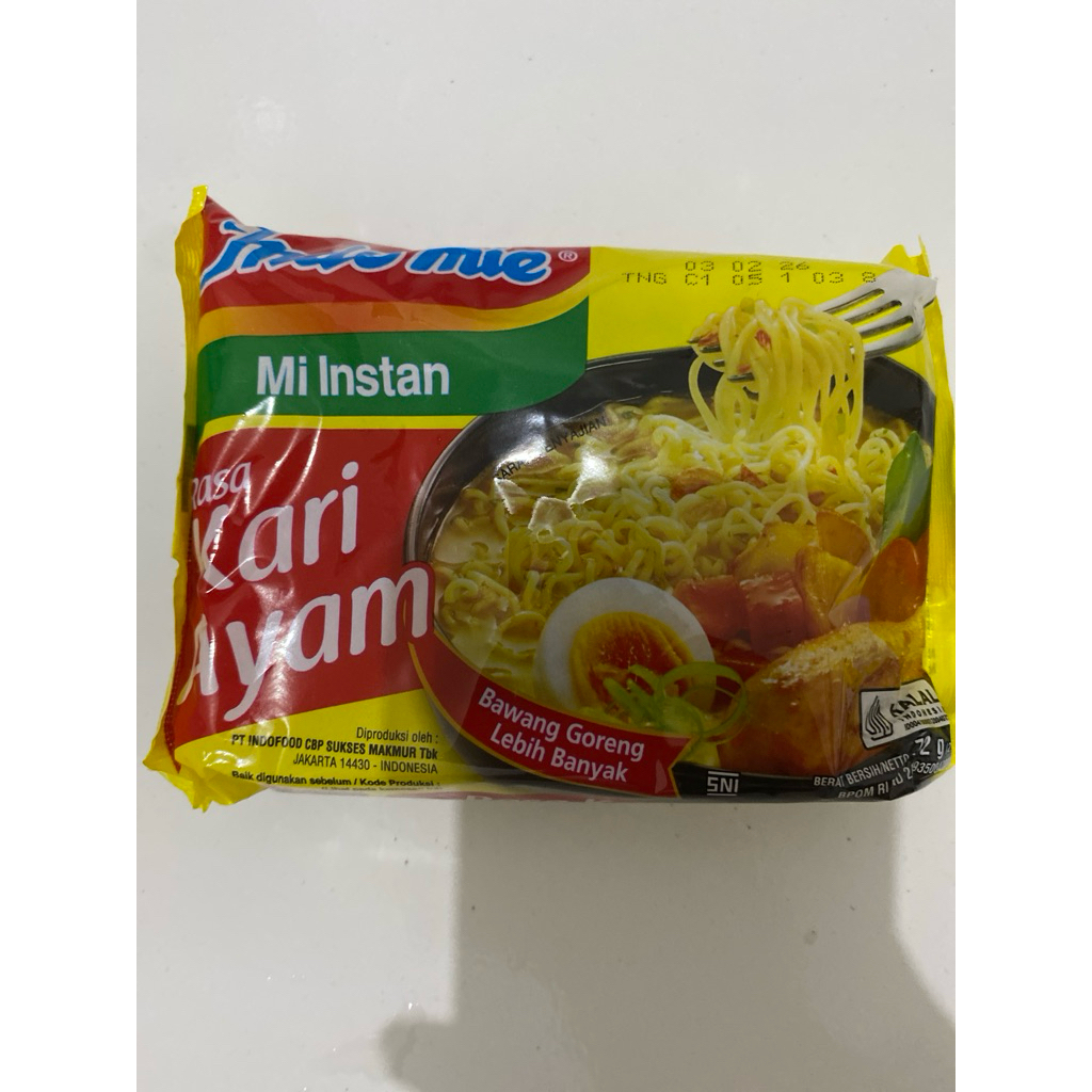 

indomie kari ayam 72gr
