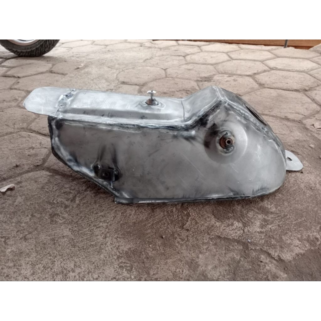 Tangki Trel Tangki Trail Tangki CRF 150 L Custom Vixion PNP Tinggal Pasang