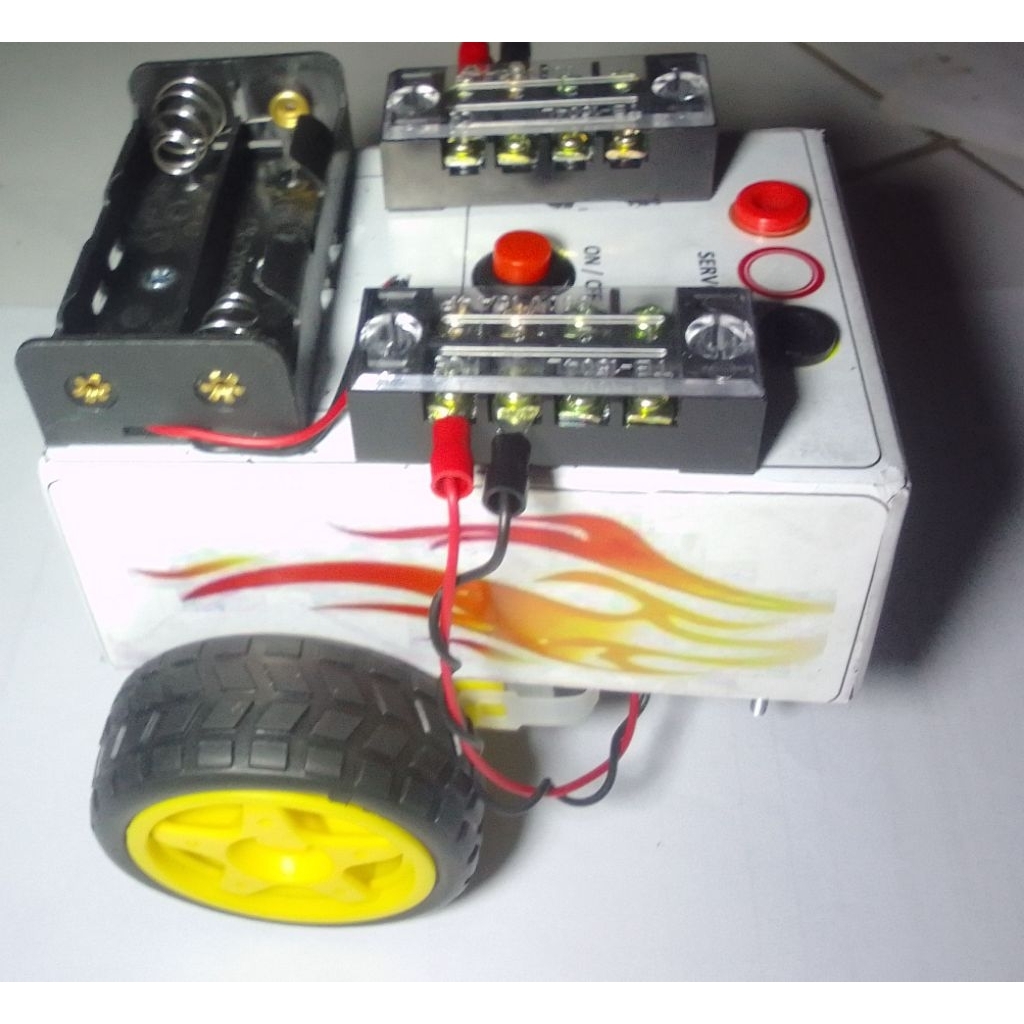 Robot Edukasi Pemrograman AI
