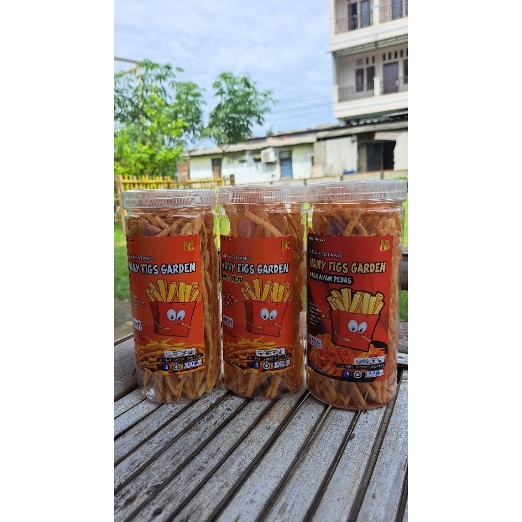 

Stik kentang Toples1300ml