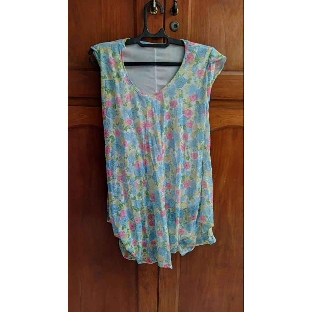 ATASAN WANITA MOTIF BUNGA
