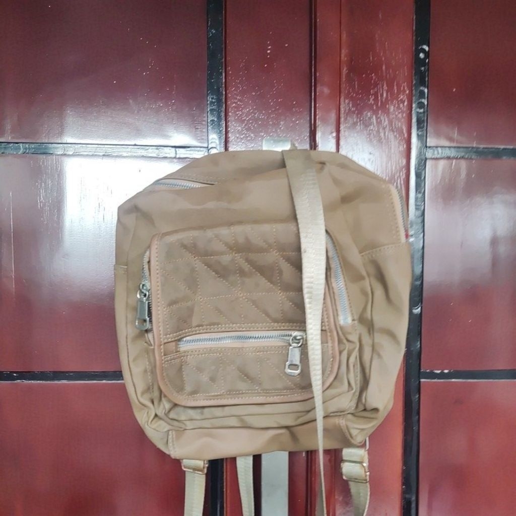 tas ransel cewek bekas pakai