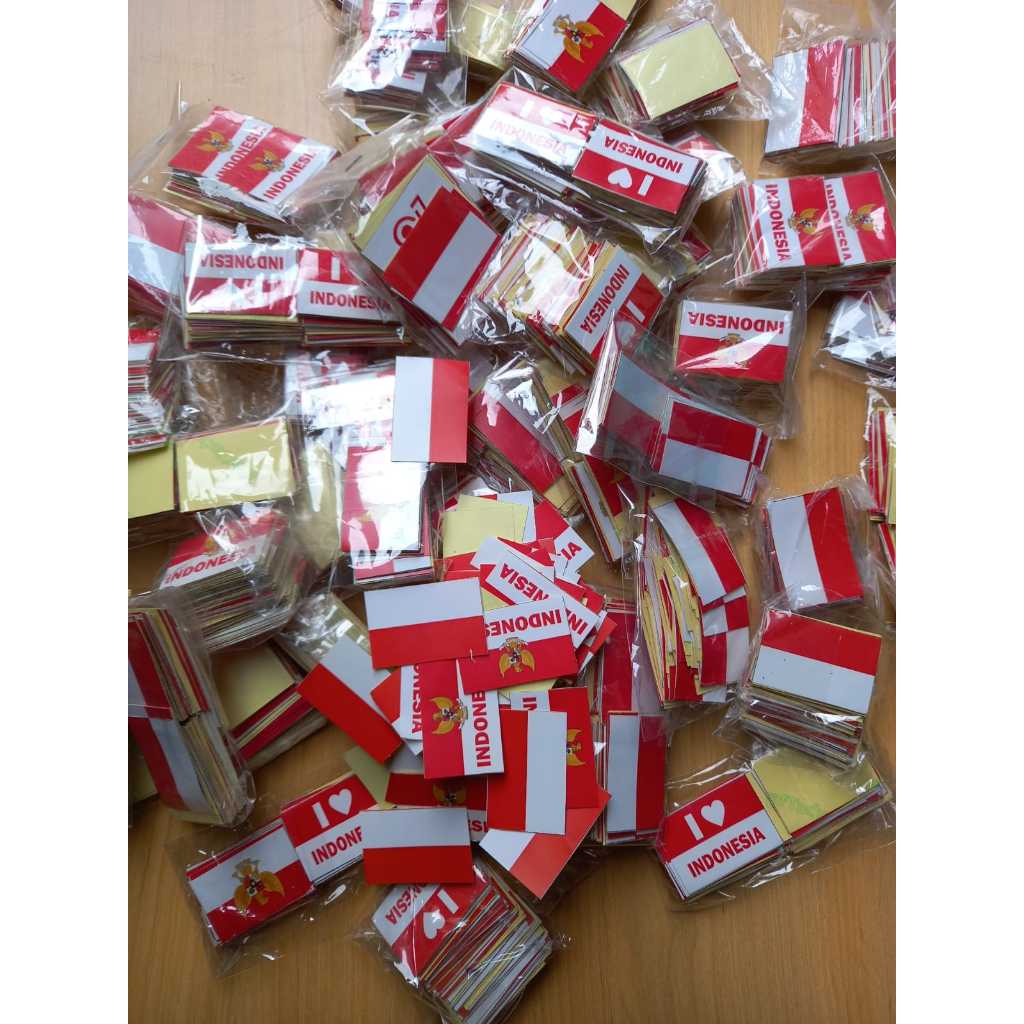 

Stiker Pipi Bendera INDONESIA isi 100 pcs | Tempelan Pipi PIALA DUNIA | STIKER PIPI CLUB BOLA