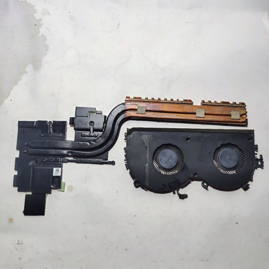 Heatsink Fan Hsf Kipas Pendingin Laptop Lenovo Y520-15IKB