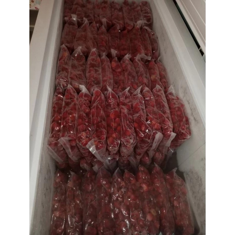 

Strawberry Fozen / Strawberry Beku +- 1000 Gram / Stawberry Beku 1 Kg