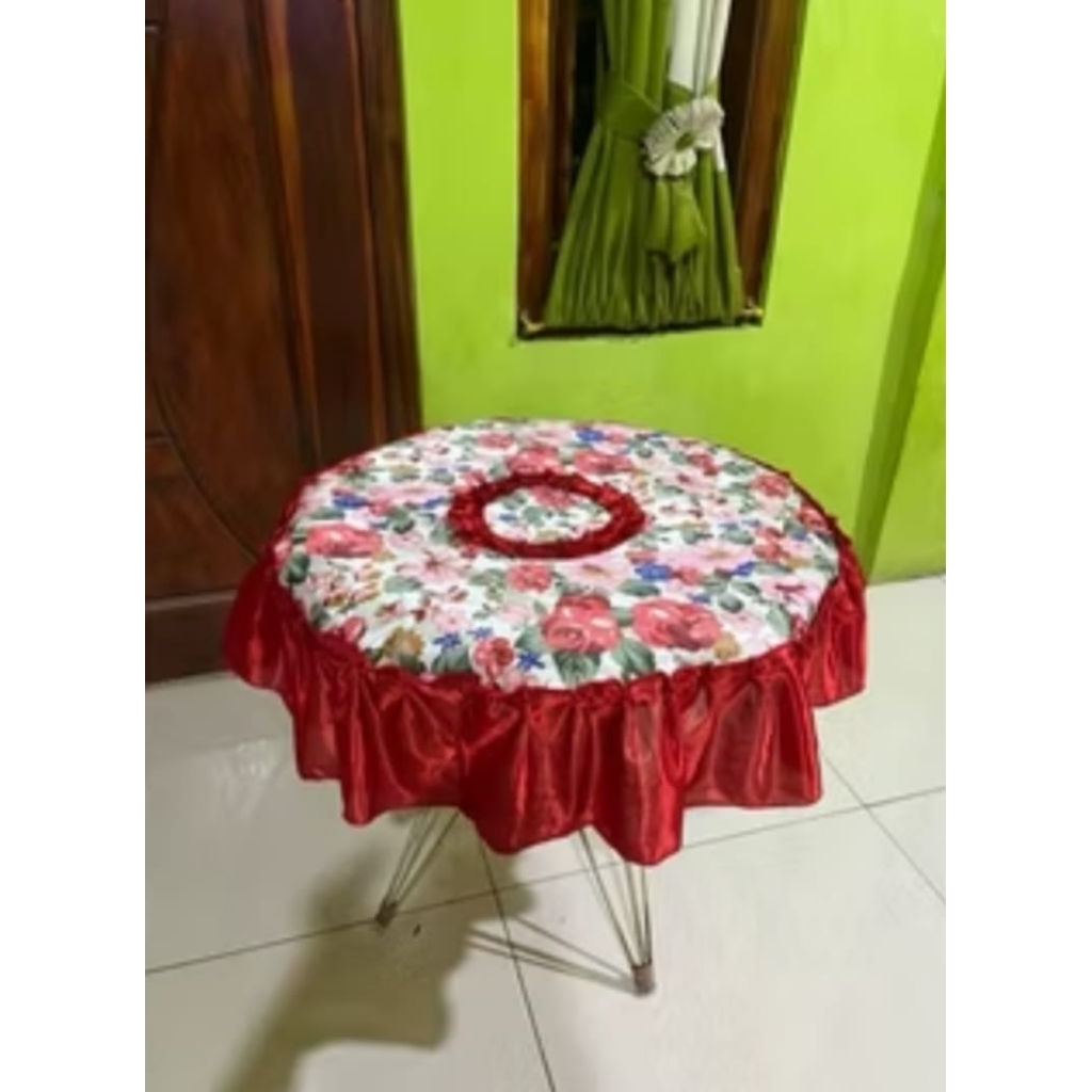 Taplak meja teras bulat satin cassanova rumbai motif bunga