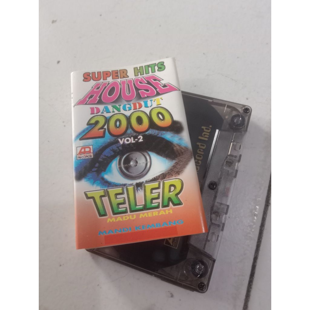 Kaset Pita Kompilasi House Dangdut 2000
