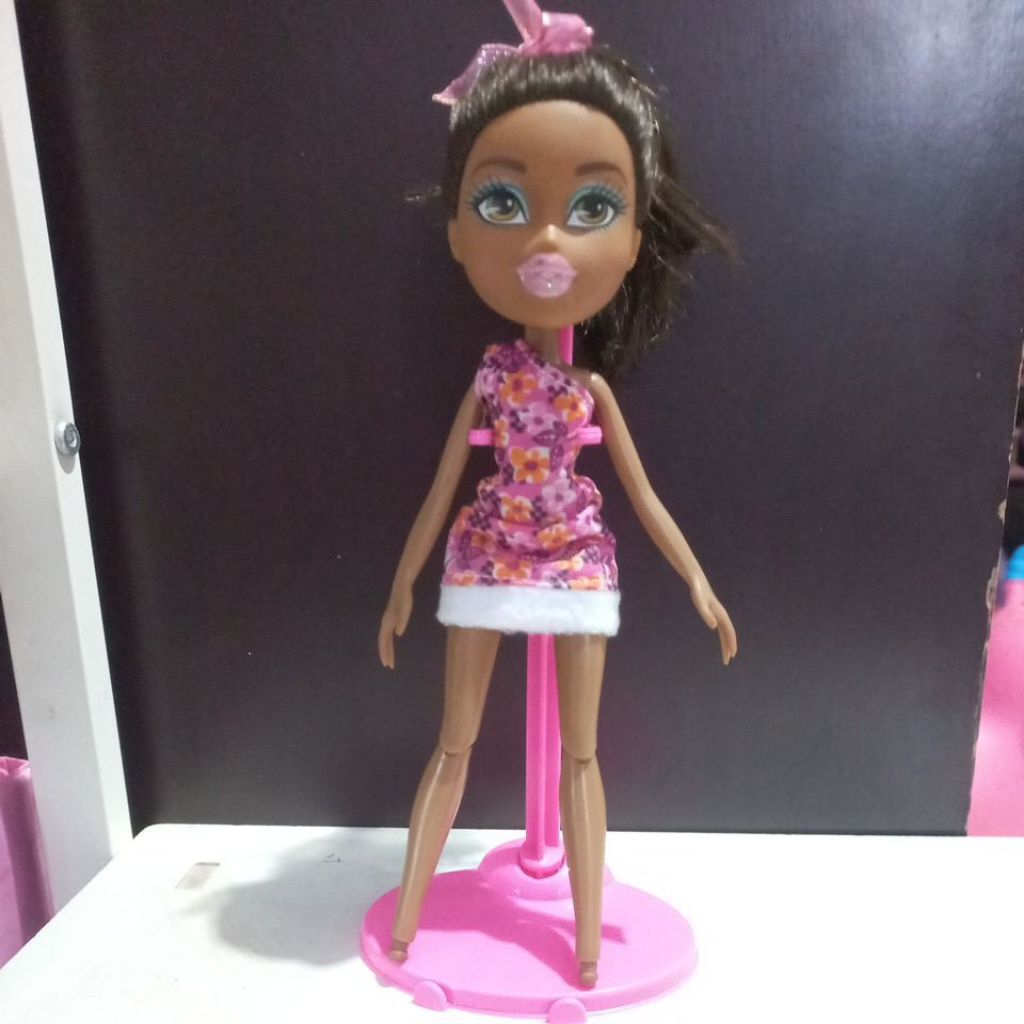 Bratz doll