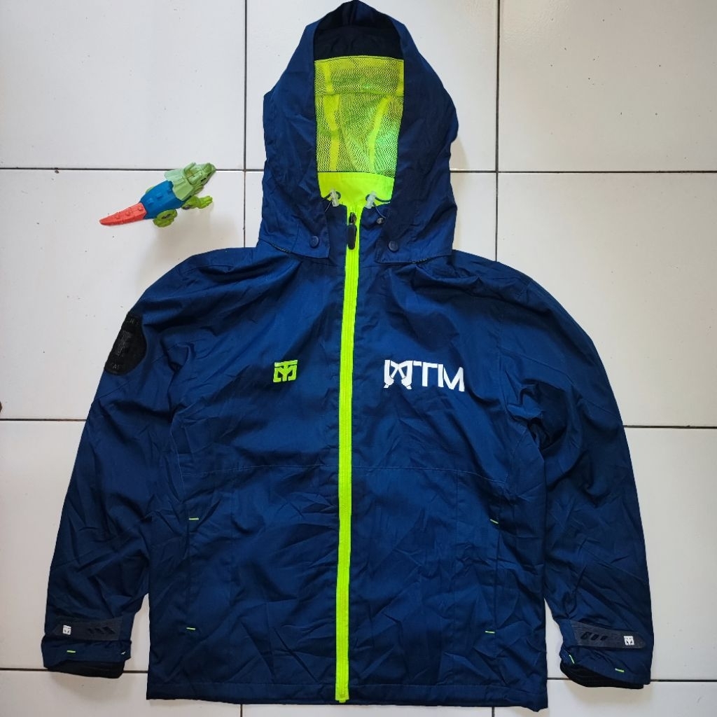 Jaket Outdoor Sporty Anak MOOTO Taekwondo Original 100% Preloved Branded Second Dobok Winter Gunung 