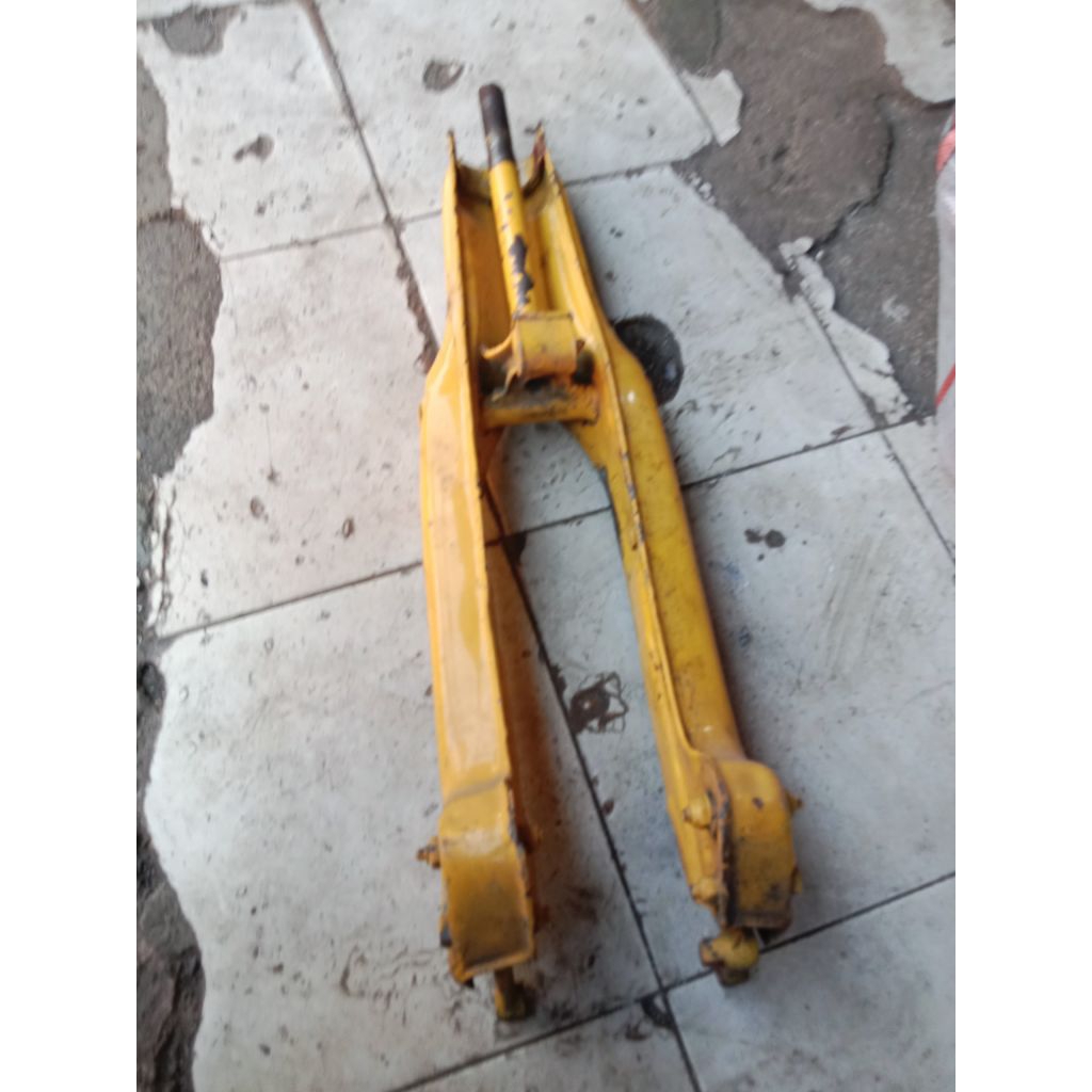 sok ayun sok depan honda star 700 c70