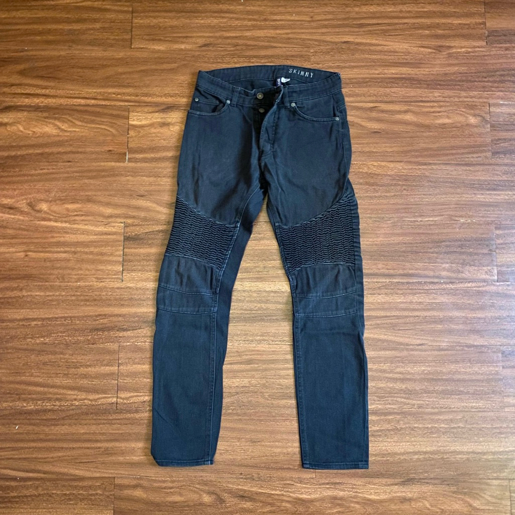 Celana Jeans Divided Skinny Fit Second Preloved