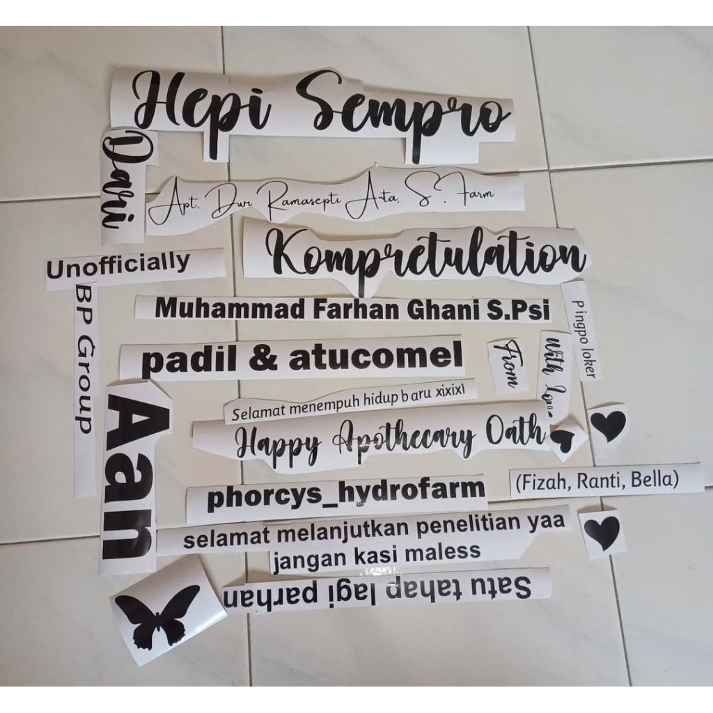 

cutting stiker hitam papan bunga akrilik custom