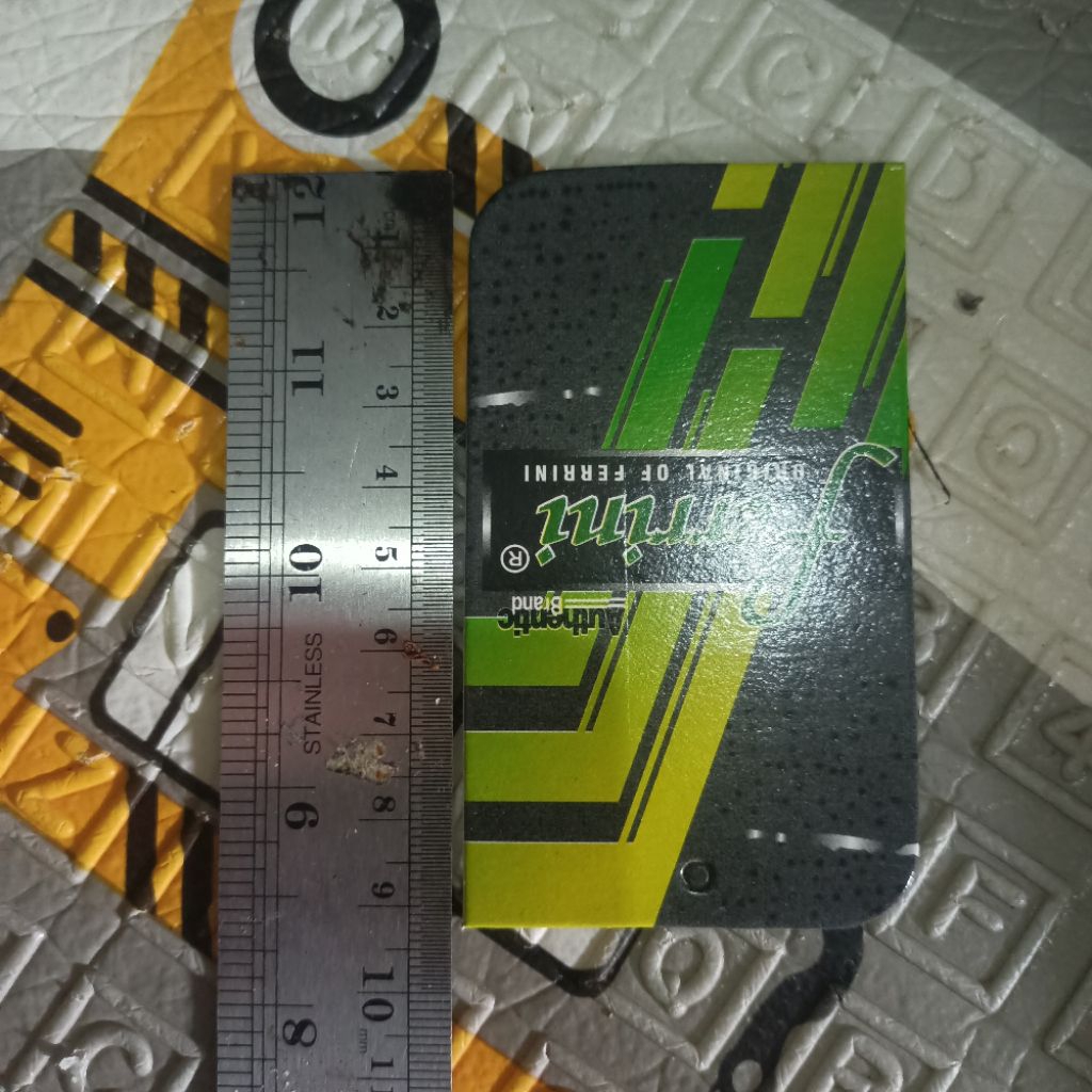 

handtag ex garment kiloan | handtag karton | label pakaian | handtag murah | label kiloan | handtag pakaian | handtag kertas