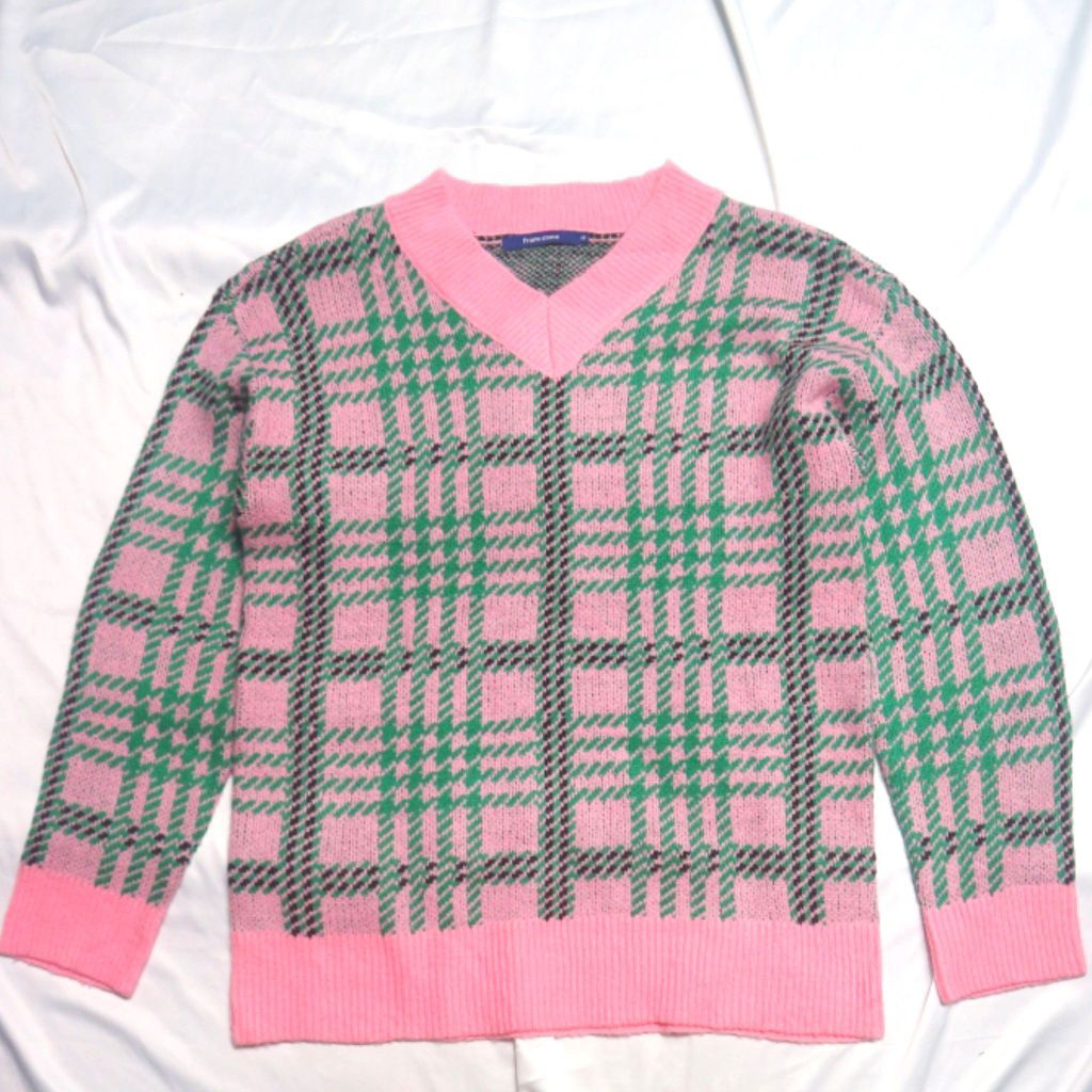 FRANK STONE Vneck Pink Motif Tartan Pattern Knitwear Sweater Sweatshirt Crewneck Rajut Wool Jaket