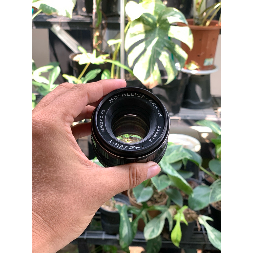 Helios 44-2 58mm f2 bonus adapter to sony