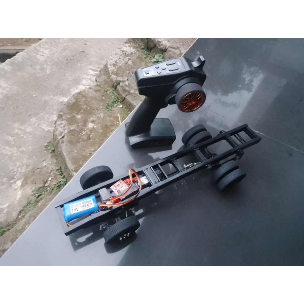 chasis miniatur truk sekala 14 rc ful profesional