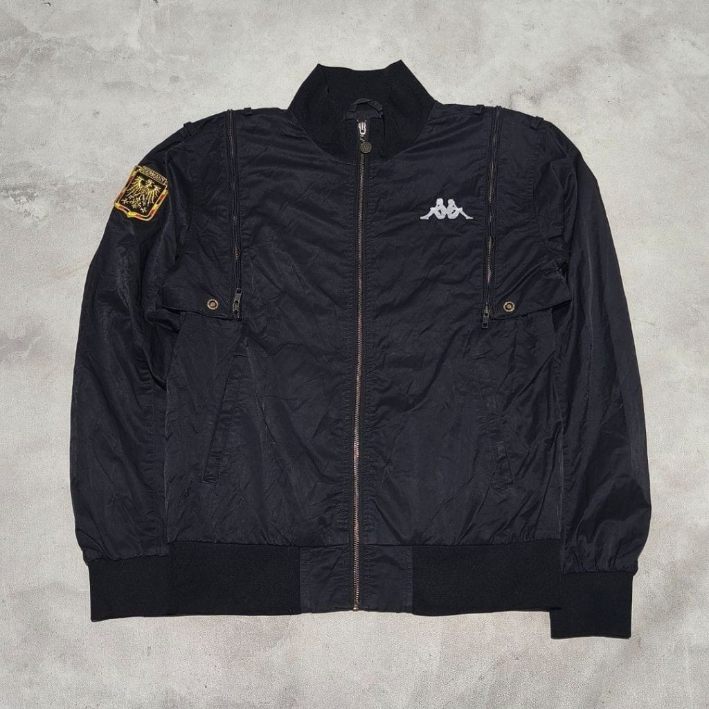 Jaket vtg Kappa germany hitam
