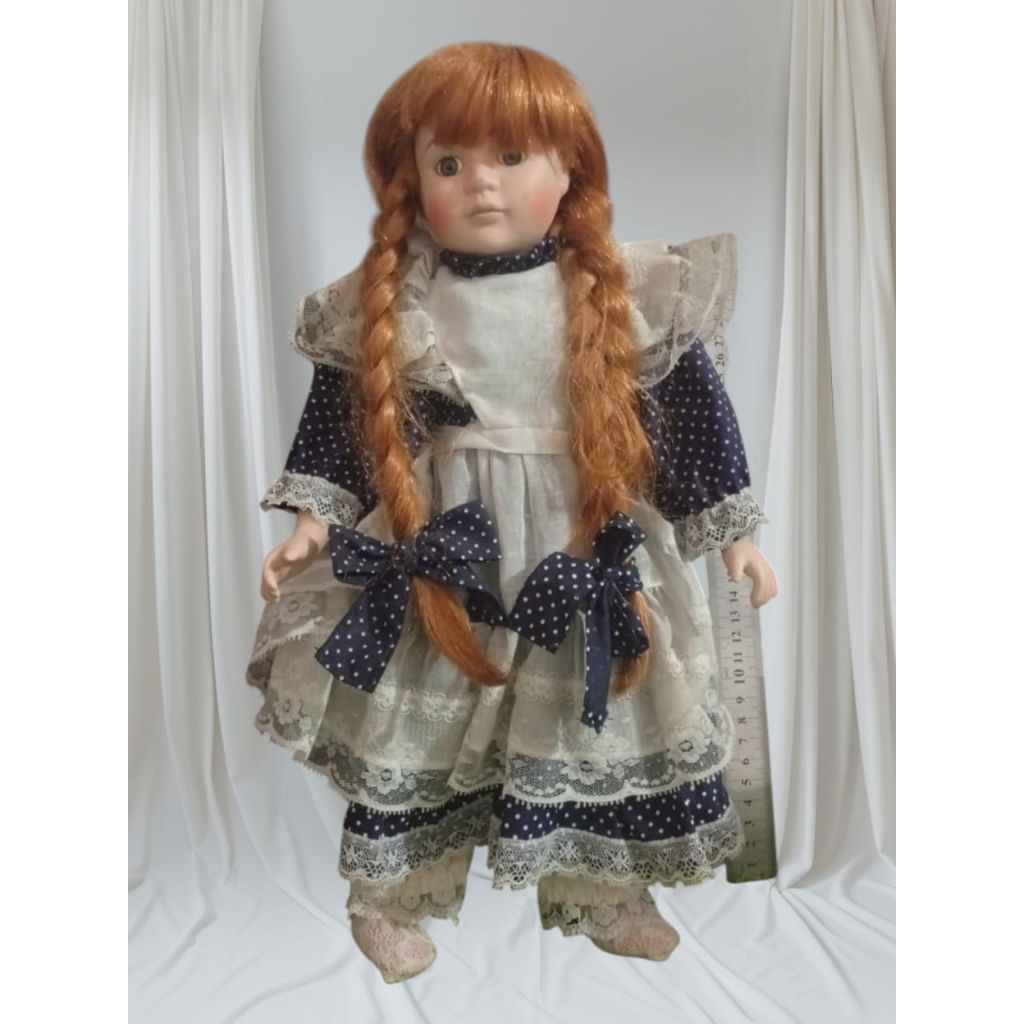 Porcelain Doll Vintage kondisi good cantik.