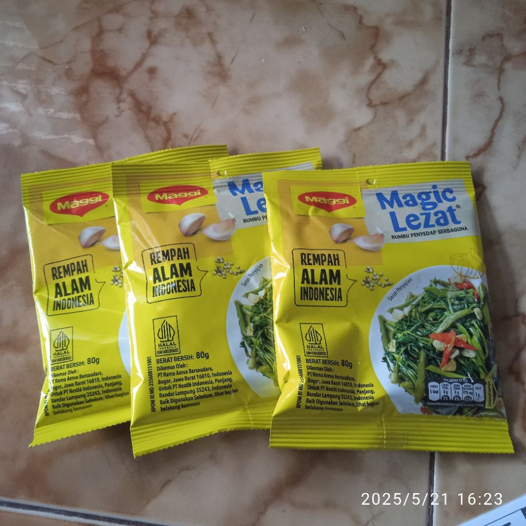 

3 pcs penyedap magic lezat @80 gram