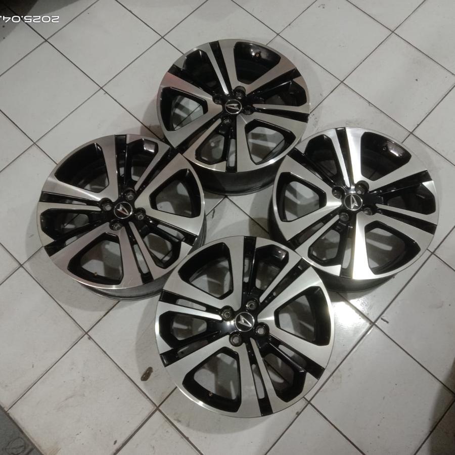 Velg Mobil Bekas Copotan Ori Daihatsu Rocky Ring 17 x6 Et40 Baut 4x100 Buat Yaris Cos Sigra Jazz