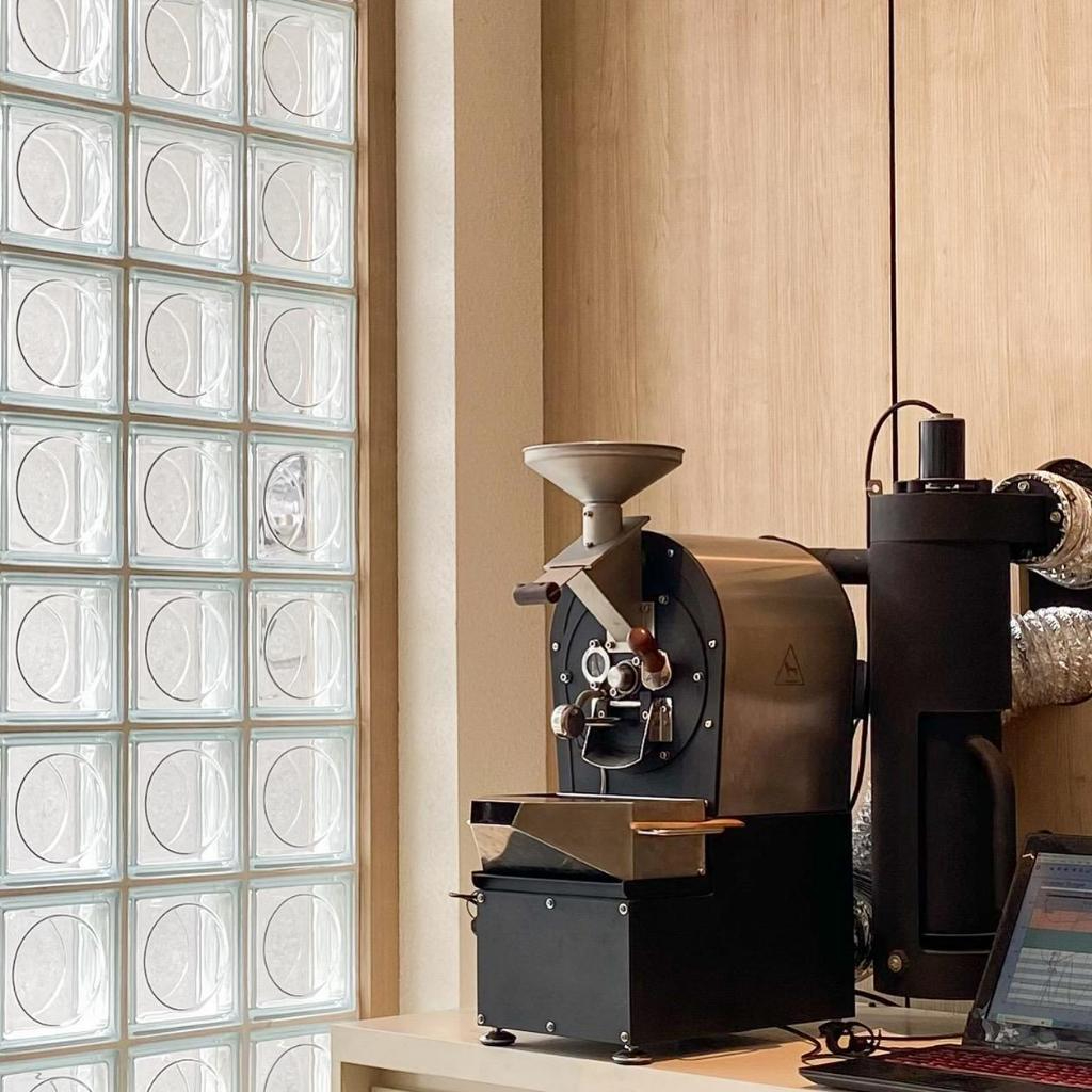 

Biji Kopi Arabica Colombia Finca Maracay Honey - White Desk Coffee - Specialty Coffee 100/200 Gram