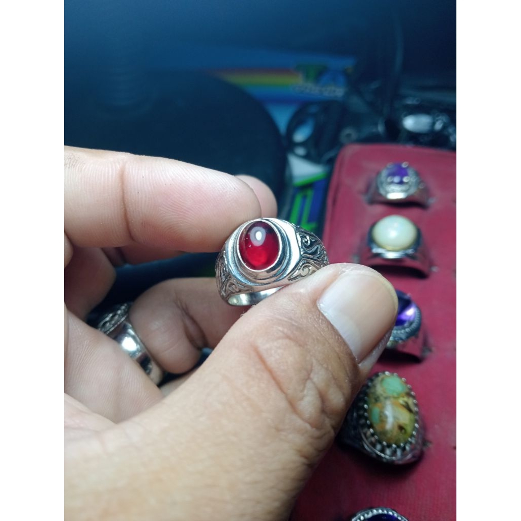 Batu akik merah delima